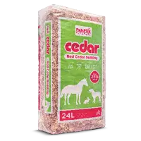 Petspick Red Cedar Pet Bedding – Natural Odor-Control Shavings 1