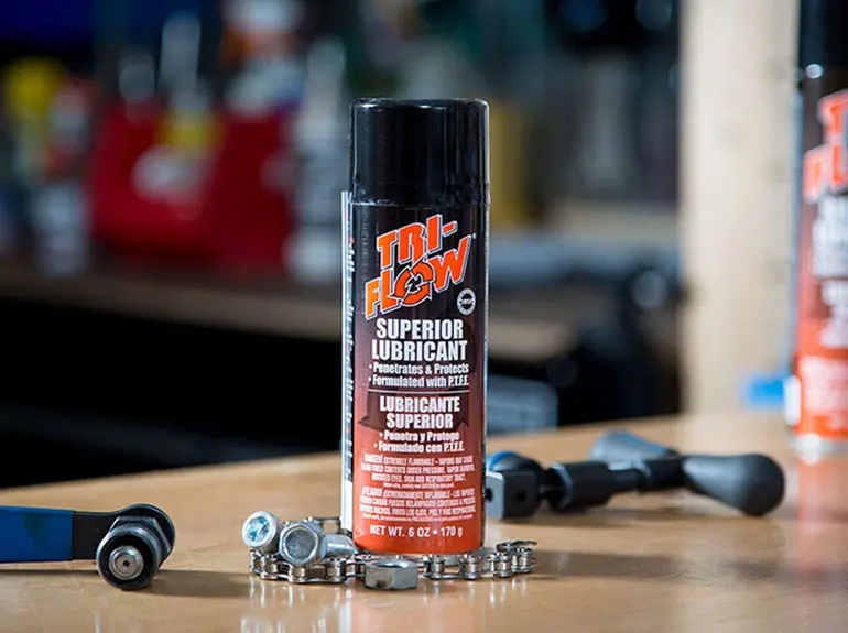 Tri-Flow Superior Lubricant – 4-Ounce Bottle 1