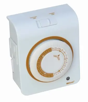 Woods 24-Hour Mechanical Dual-Outlet Timer 1